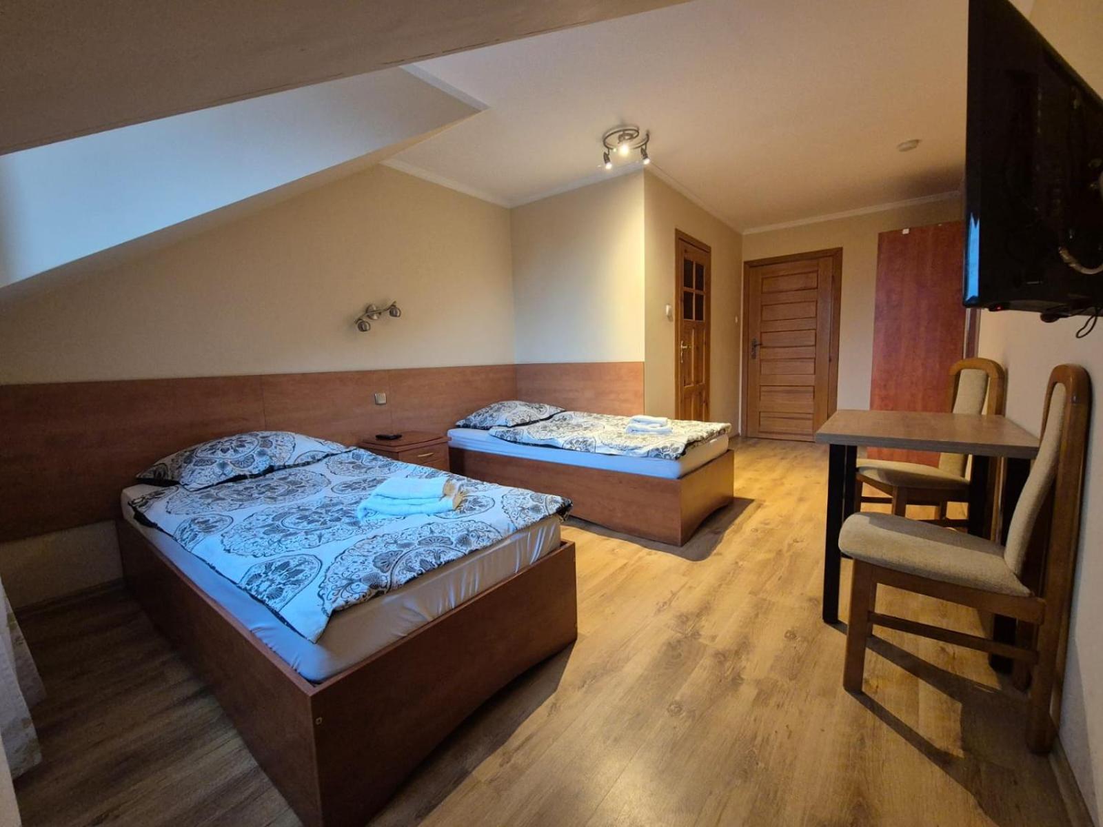 Hotel Heven Ostrowiec  Zewnętrze zdjęcie